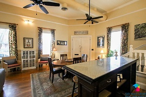 The Irish Bar near Bay Historic Savannah