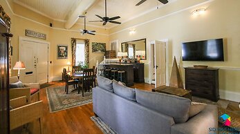 The Irish Bar near Bay Historic Savannah