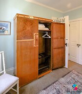 The Irish Bar near Bay Historic Savannah