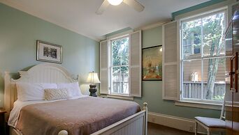 The Irish Bar near Bay Historic Savannah