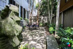 The Irish Bar near Bay Historic Savannah