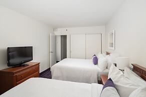 Hotel 2170 Lincoln Downtown Montreal