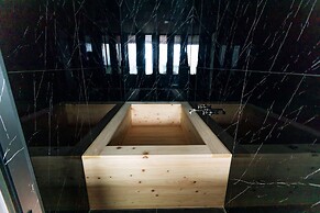 Hotel The Club Yeonhwari