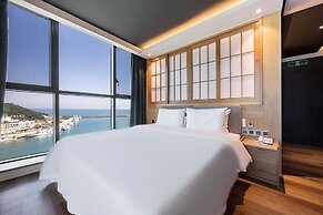 Hotel The Club Yeonhwari