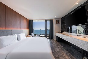 Hotel The Club Yeonhwari