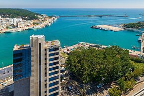 Hotel The Club Yeonhwari