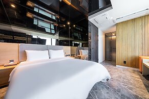 Hotel The Club Yeonhwari