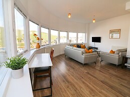 11 Cove View Apartments