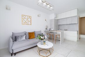 Kraków Rakowicka by Renters Prestige