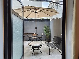 Levinski Market Hotel