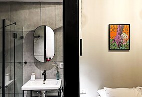 Levinski Market Hotel