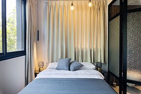 Levinski Market Hotel