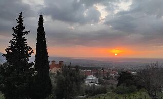 Lovely Modern Studio in Romanos Patras, Greece