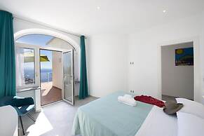 La Dimora di Euribia - Suspended Between sky and sea