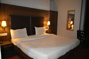 Tapasthali By Meera Hotels