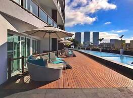 CONDO D12 BY TRVL2HM