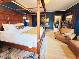 GG Barnum Mansion