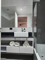 Loi Flats Neuquen, Edificio Talero