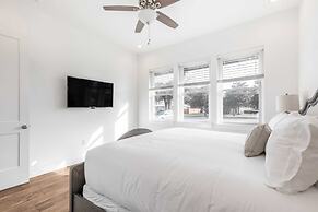 Destin Oasis by Avantstay Outdoor Kitchen, Game Room & Pool!