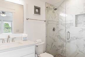 Destin Oasis by Avantstay Outdoor Kitchen, Game Room & Pool!