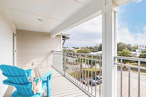 Destin Oasis by Avantstay Outdoor Kitchen, Game Room & Pool!