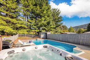 Ridge Valley by Avantstay Upscale Asheville Escape w/ Pool