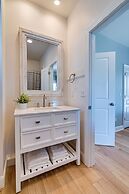 Magnolia Charms by Avantstay 2 Mins TO Beach Pet Friendly, BBQ & Balco