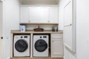 Seas To Tango by Avantstay 2 Mins to Beach!