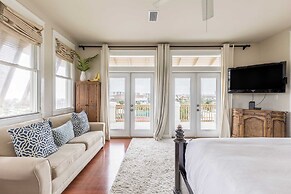 White Sails by Avantstay 5 Mins to Beach Amazing Views Private Pool