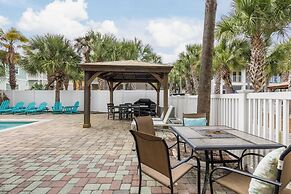 Gulfside Oasis by Avantstay Steps to Beach w/ Bbq, Pool & Video Arcade
