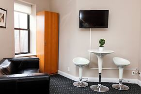 Maverick Suites at 400 Columbus Ave