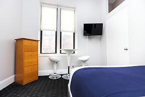 Maverick Suites at 400 Columbus Ave