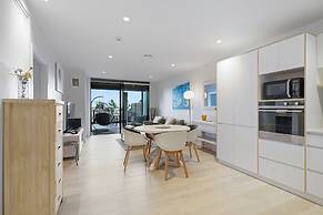 Groovy Apt Close to Onehunga Mall Centre