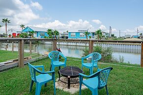 Wine Down on the Bay