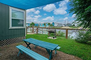 Wine Down on the Bay