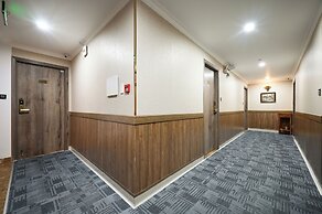 The River Park Hotel