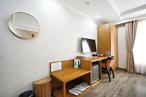 The River Park Hotel