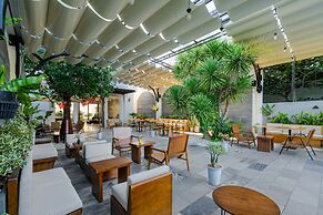 Le Cap Hotel & Apartment