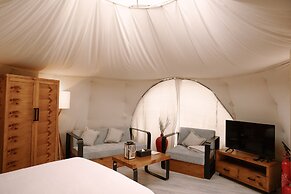 Pura Eco Retreat Jebel Hafit Desert Park