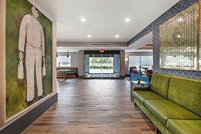 Comfort Inn & Suites Gallatin - Nashville Metro