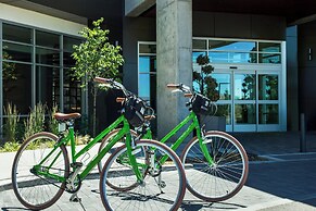 Element Reno Experience District