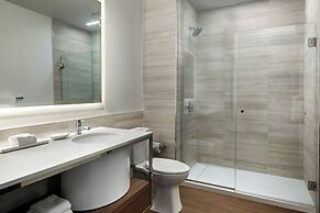 Element Reno Experience District