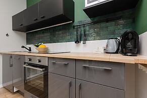 Apartment Warsaw Woronicza by Renters