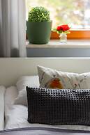 Apartment Warsaw Woronicza by Renters