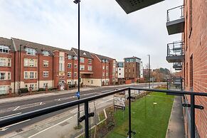 Modern & Stylish 2 Bed York Apartment