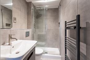 Modern & Stylish 2 Bed York Apartment