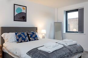 Modern & Stylish 2 Bed York Apartment