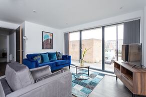 Modern & Stylish 2 Bed York Apartment
