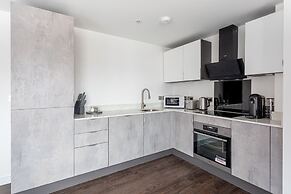 Modern & Stylish 2 Bed York Apartment