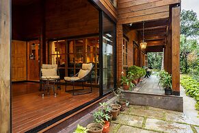 ama Stays & Trails The Malabar Villa Heliconia, Kozhikode